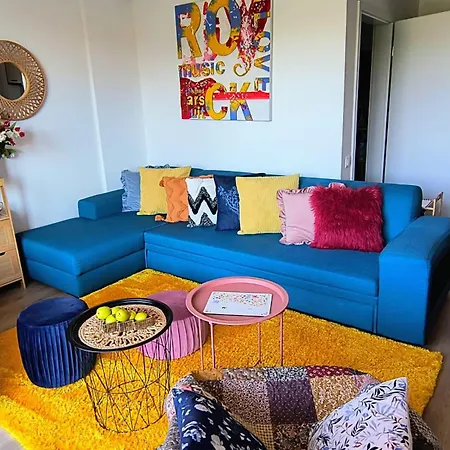 Sweet Happy Life Apartment