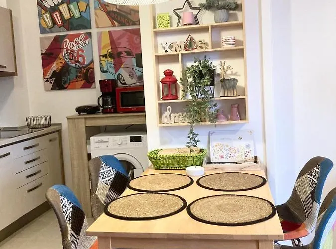 Sweet Happy Life Apartment